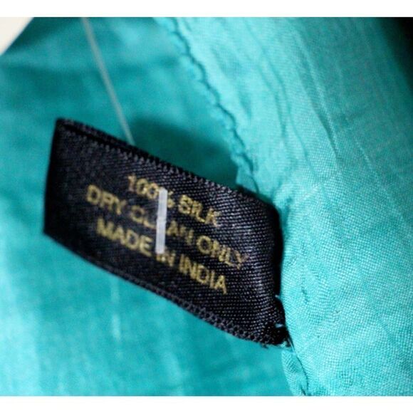 NWT 44x71" Akemi Shonti GREEN WHITE HANDPAINTED 100%SILK FRINGE WRAP SHAWL SCARF - Picture 6 of 8